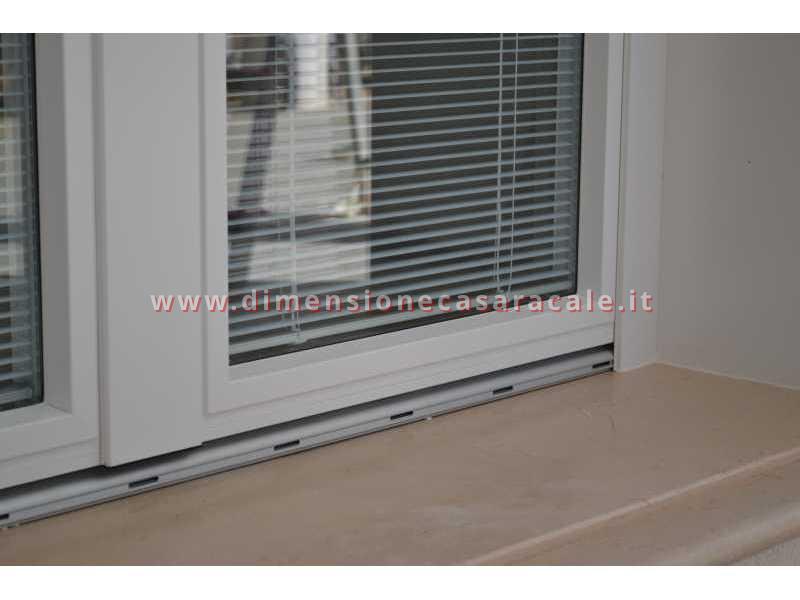 Installazione infissi in legno/alluminio de I Nobili 2