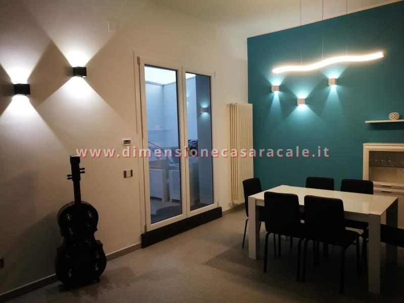 Infissi in PVC con profilo Rehau a marchio I NOBILI senza cordolo Linea Cavaliere 9