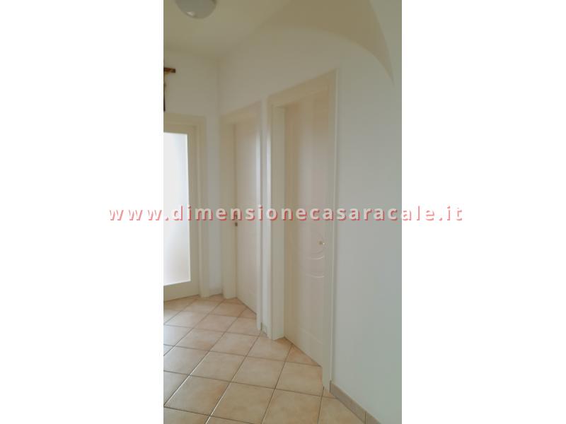 Porte interne in legno marchi FLESSYA e FG PORTE 18