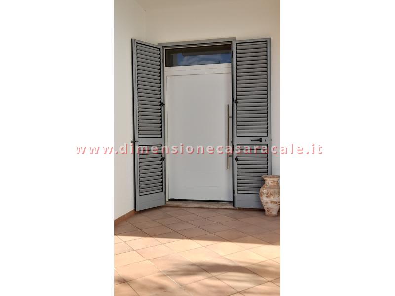 Portoni in alluminio a marchio TEHNI 9