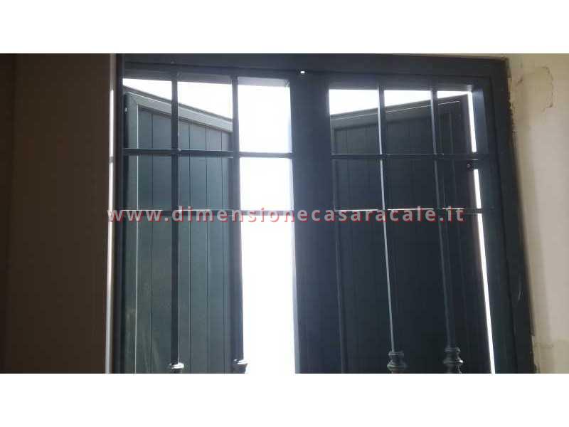 Realizzazione e installazione di grate in ferro 4 4