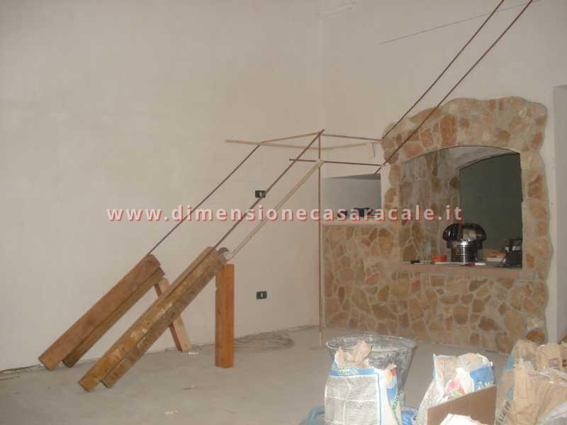 Realizzazione e installazione di scale in legno in abitazioni private 8 8