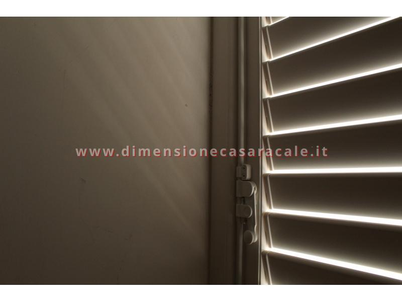Persiane in alluminio con profilo Rehau I NOBILI linea Reginetta 13