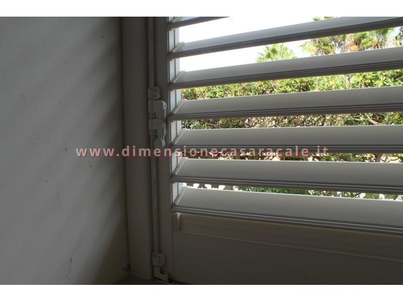 Persiane in alluminio con profilo Rehau I NOBILI linea Reginetta 10 10