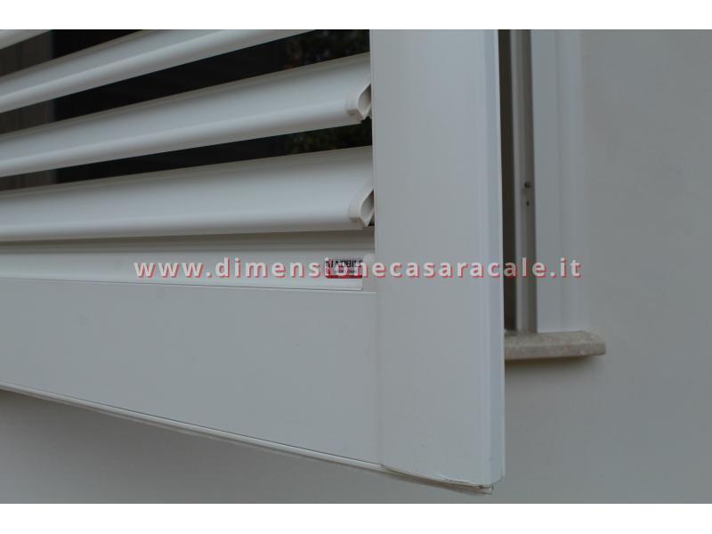 Persiane in alluminio con profilo Rehau I NOBILI linea Reginetta 5 5