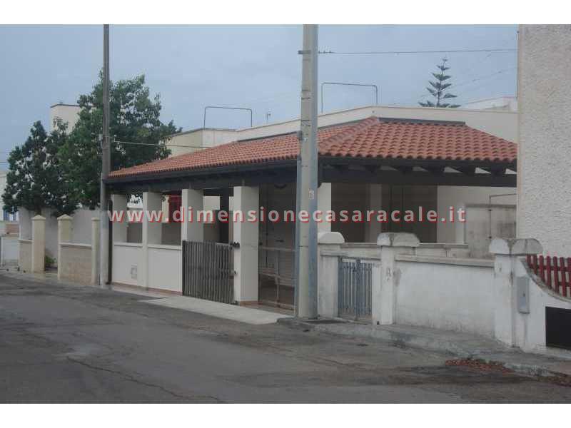 Realizzazione di gazebo e coperture in legno 5 12